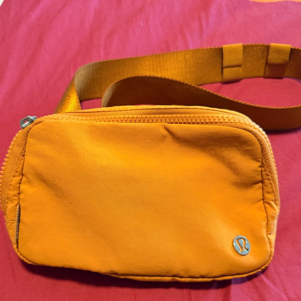 Lululemon Athletica Belt Bag